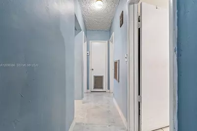 1409 NE 152nd St, North Miami Beach, FL 33162 - Photo 10