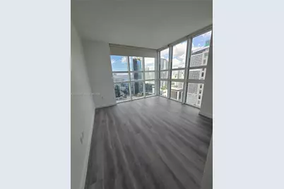 950 Brickell Bay Dr #3300, Miami, FL 33131 - Photo 12