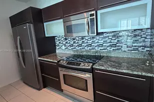 950 Brickell Bay Dr, Miami, FL 33131 - Photo 2