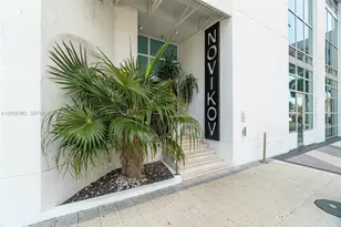 300 S Biscayne Blvd, Miami, FL 33131 - Photo 22