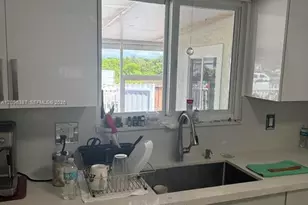 21750 NW 1st St, Pembroke Pines, FL 33029 - Photo 6