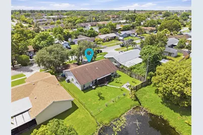 8421 NW 45th St, Lauderhill, FL 33351 - Photo 38