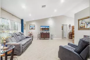 8421 NW 45th St, Lauderhill, FL 33351 - Photo 26