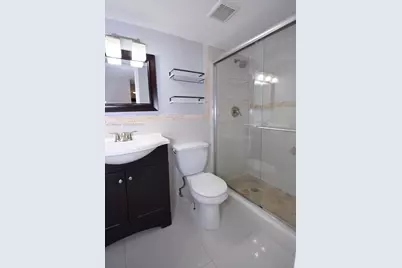 14 Chestnut Cir, Cooper City, FL 33026 - Photo 4