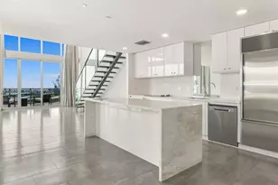 1040 Biscayne Blvd, Miami, FL 33132 - Photo 6