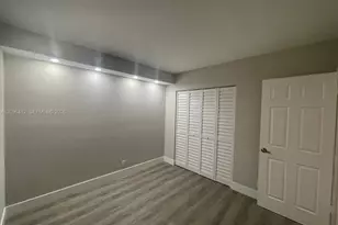 2369 NW 89th Dr, Coral Springs, FL 33065 - Photo 14