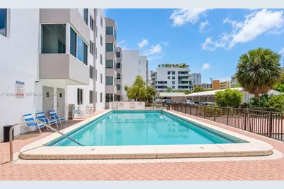 250 180th Dr. #155, Sunny Isles Beach, FL 33160 - Photo 4