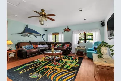 16330 SW 282nd St, Homestead, FL 33033 - Photo 10