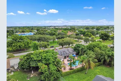 16330 SW 282nd St, Homestead, FL 33033 - Photo 4