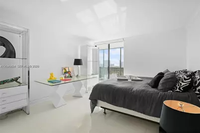 20301 W Country Club Dr #1226, Aventura, FL 33180 - Photo 10