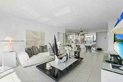 20301 W Country Club Dr #1226, Aventura, FL 33180 - Photo 4