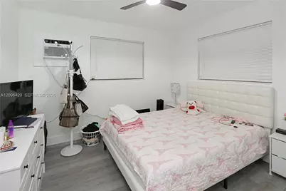 3191 SW 23rd St, Miami, FL 33145 - Photo 44