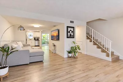 6524 SW 41st St #6524, Davie, FL 33314 - Photo 4