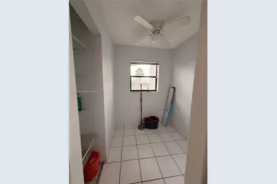 1021 Mockingbird Ln #404, Plantation, FL 33324 - Photo 20