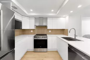 555 NE 15th St, Miami, FL 33132 - Photo 6