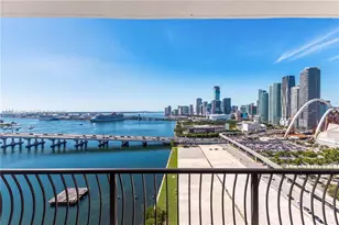 555 NE 15th St, Miami, FL 33132 - Photo 2