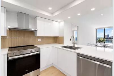 555 NE 15th St #26K, Miami, FL 33132 - Photo 12