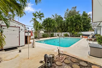 4899 NW 7th Dr, Plantation, FL 33317 - Photo 38
