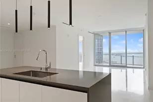 300 Biscayne Blvd Way, Miami, FL 33131 - Photo 14