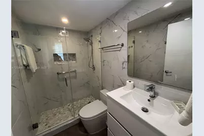 905 Brickell Bay Dr #1124, Miami, FL 33131 - Photo 32