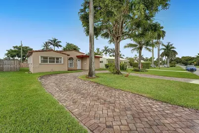 1506 Liberty St, Hollywood, FL 33020 - Photo 2