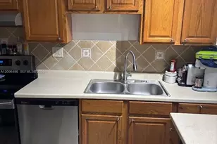 8441 Forest Hills Dr, Coral Springs, FL 33065 - Photo 6
