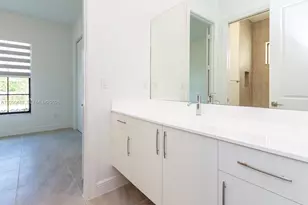 12280 N Baypoint Cir, Parkland, FL 33076 - Photo 58