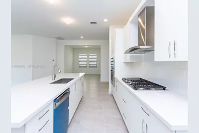 12280 N Baypoint Cir #12280, Parkland, FL 33076 - Photo 24