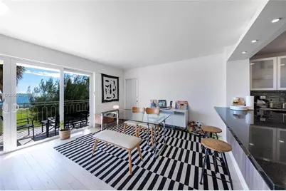 11111 Biscayne Blvd #2D, Miami, FL 33181 - Photo 6
