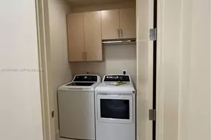 3240 SW 20th St, Miami, FL 33145 - Photo 22