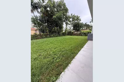 3240 SW 20th St, Miami, FL 33145 - Photo 52
