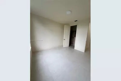 3240 SW 20th St, Miami, FL 33145 - Photo 56