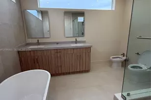 3240 SW 20th St, Miami, FL 33145 - Photo 20