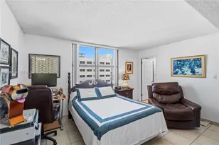 4301 Collins Ave, Miami Beach, FL 33140 - Photo 24