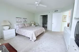 3530 Mystic Pointe Dr, Aventura, FL 33180 - Photo 18