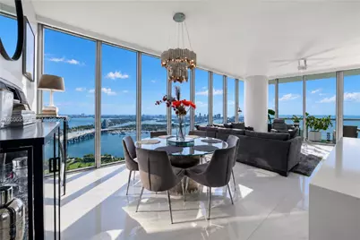 888 Biscayne Blvd #4608, Miami, FL 33132 - Photo 2