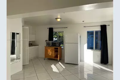 14545 SW 73rd St #side, Miami, FL 33183 - Photo 2