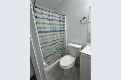 617 Ixoria Ave #16, Fort Pierce, FL 34982 - Photo 12