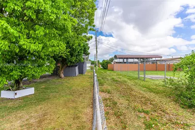 1430 NE 11th St #1430, Homestead, FL 33033 - Photo 6