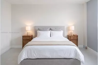 19390 Collins Ave #706, Sunny Isles Beach, FL 33160 - Photo 4