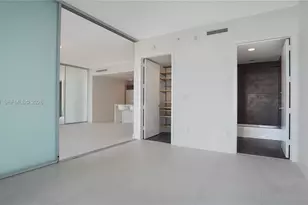 1040 Biscayne Blvd, Miami, FL 33132 - Photo 22