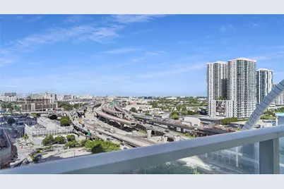 1040 Biscayne Blvd #1206, Miami, FL 33132 - Photo 20
