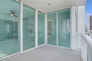 1040 Biscayne Blvd, Miami, FL 33132 - Photo 18