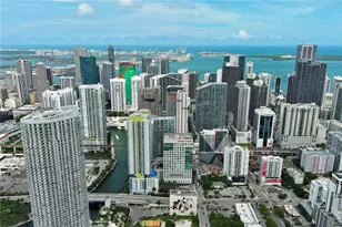 31 SE 5th Street 31 SE 5th St, Miami, FL 33131 - Photo 4