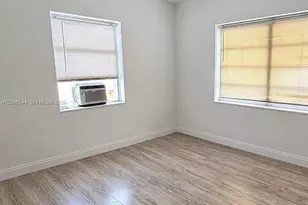 7712 Byron Ave, Miami Beach, FL 33141 - Photo 10
