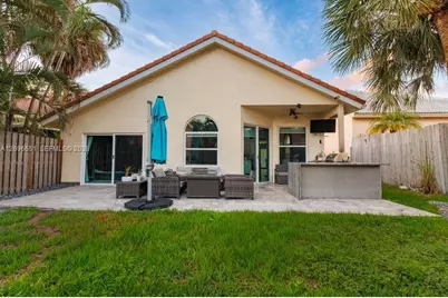 6952 NW 27th Ct, Margate, FL 33063 - Photo 28