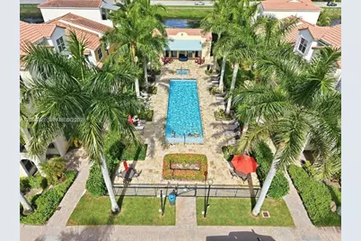 12441 NW 18th Ct, Pembroke Pines, FL 33028 - Photo 38