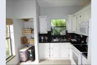 6472 SW 152nd Cir Pl #14-72, Miami, FL 33193 - Photo 2