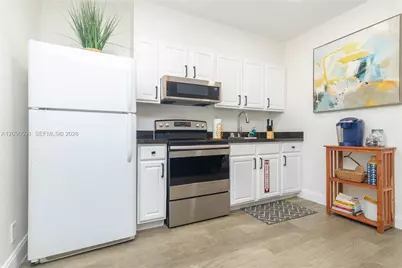 735 NE 15th St #4, Fort Lauderdale, FL 33304 - Photo 8