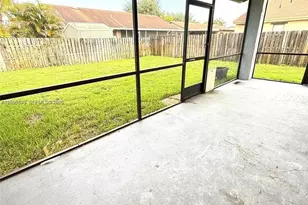 5259 SW 117th Ave, Cooper City, FL 33330 - Photo 14
